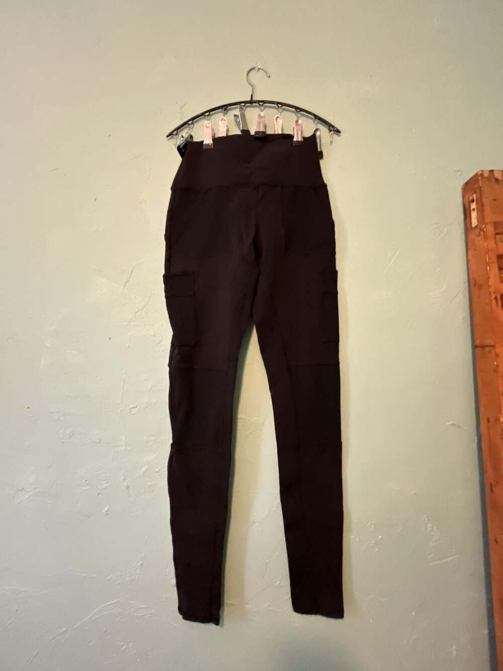 Alo Yoga High-Waist Cargo Leggings Black Size XS